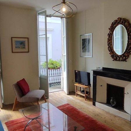 Apartamento Carcassonne Town House, Rue Barbes Exterior foto