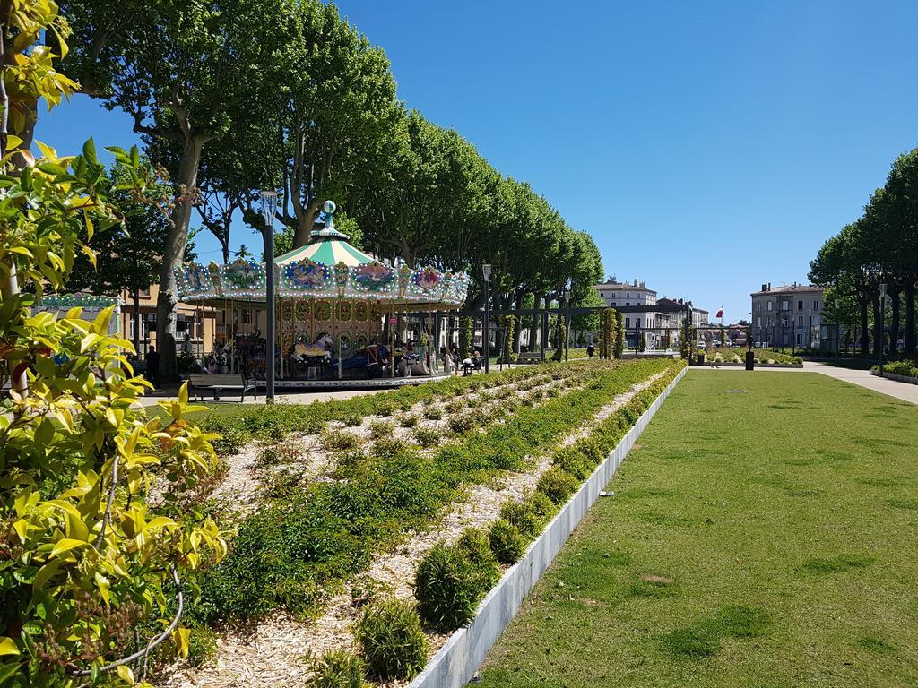 Apartamento Carcassonne Town House, Rue Barbes Exterior foto